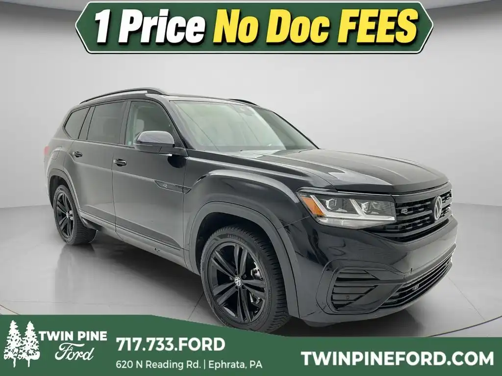 2023 Volkswagen Atlas 3.6L SEL R-Line Black 4MOTION's photo