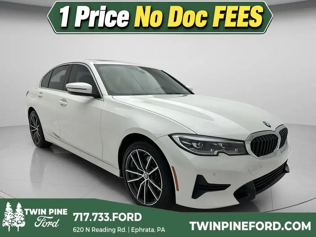 2020 BMW 3 Series 330i xDrive Sedan's photo