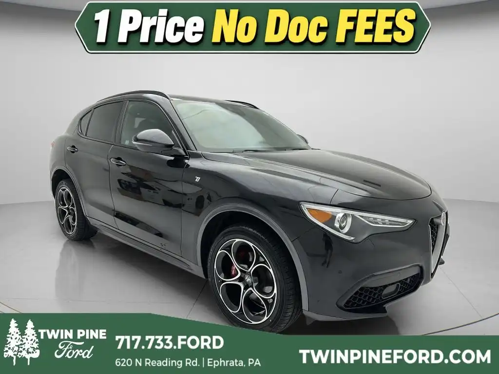 2023 Alfa Romeo Stelvio Ti AWD's photo