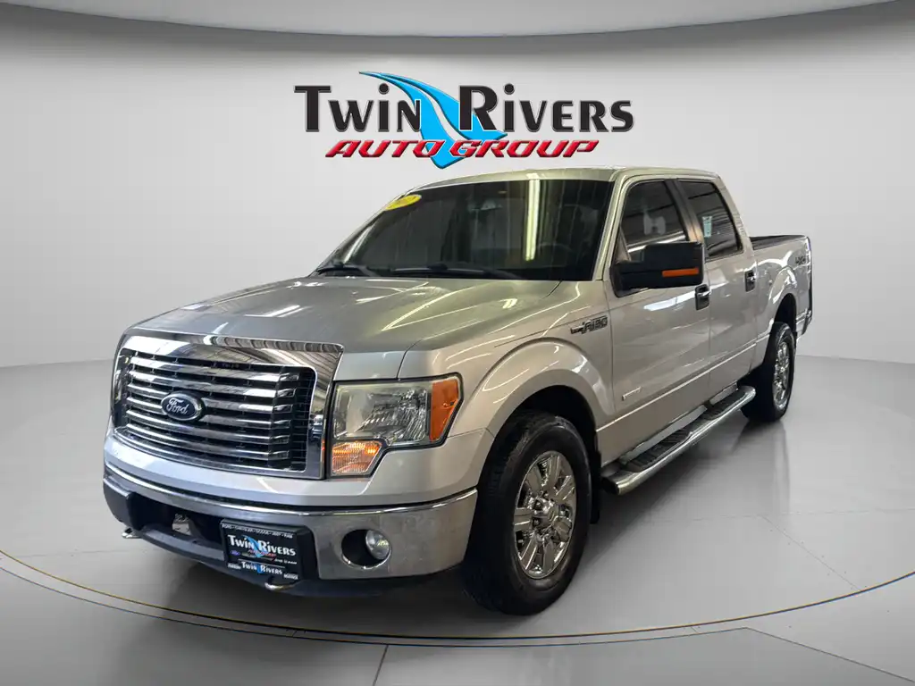2012 Ford F-150 XLT 4x4 SuperCrew 145-in's photo