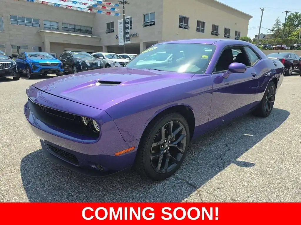 2023 Dodge Challenger SXT Auto's photo