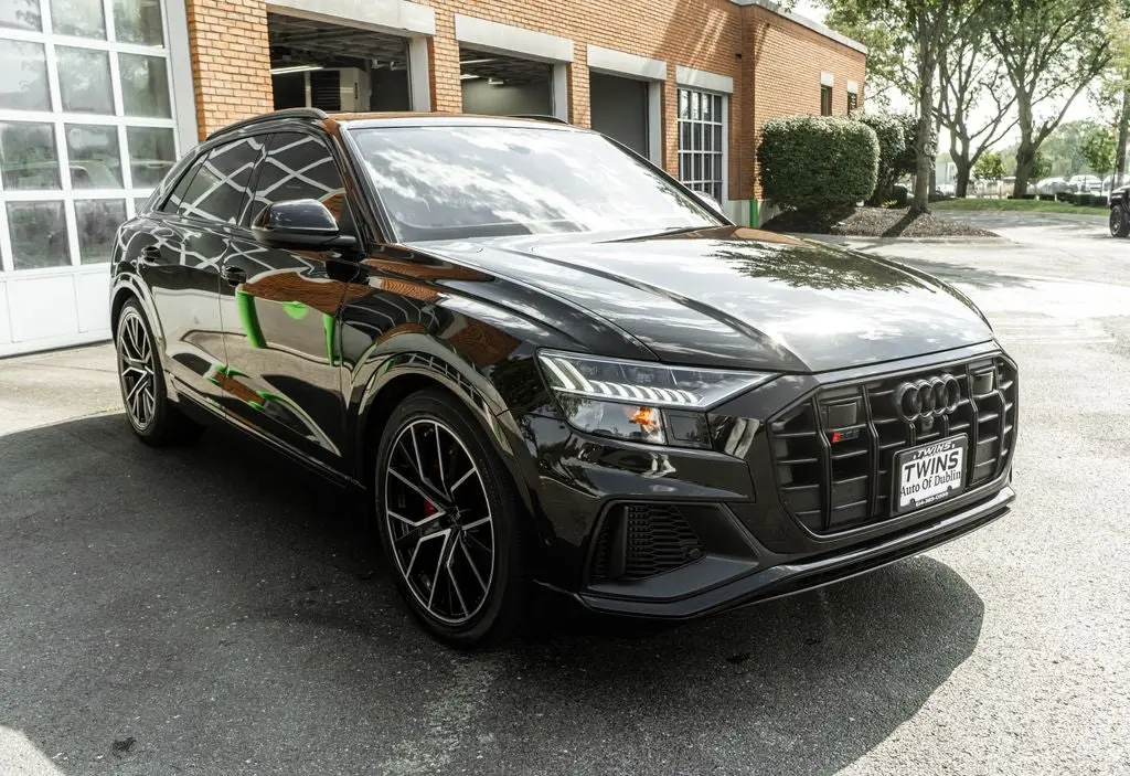 2023 Audi SQ8 Base photo 5