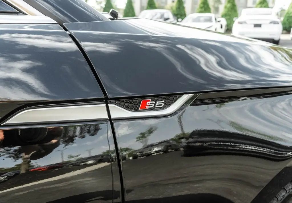 2022 Audi S5 Sportback Premium Plus quattro Tiptronic photo 4