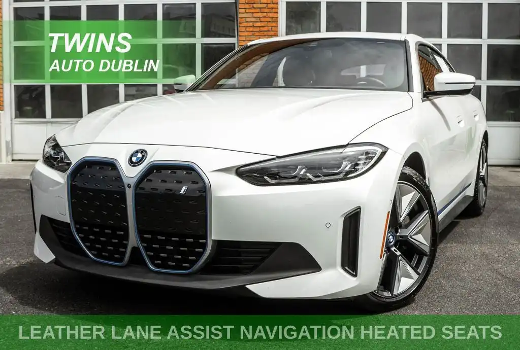2023 BMW i4 eDrive35's photo