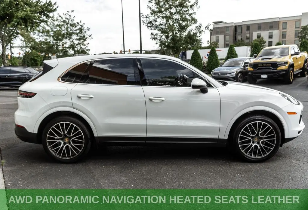2019 Porsche Cayenne Base photo 3