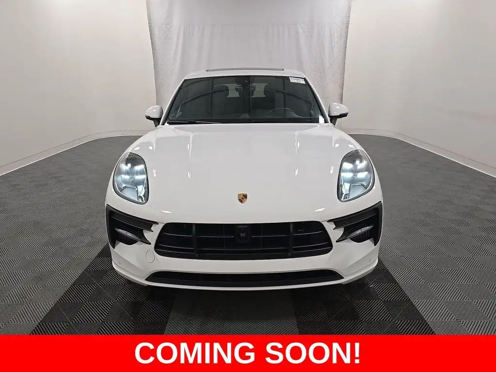 2021 Porsche Macan GTS's photo