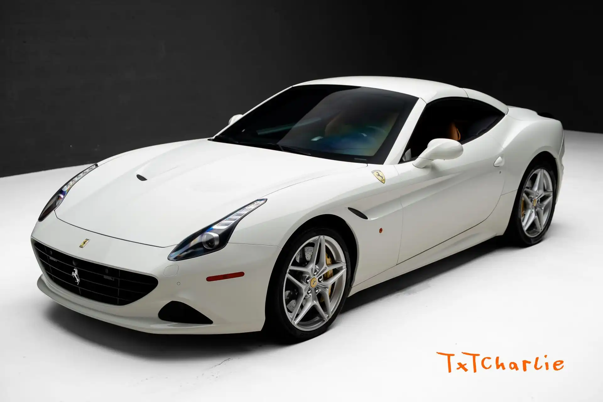 2015 Ferrari California Base's photo