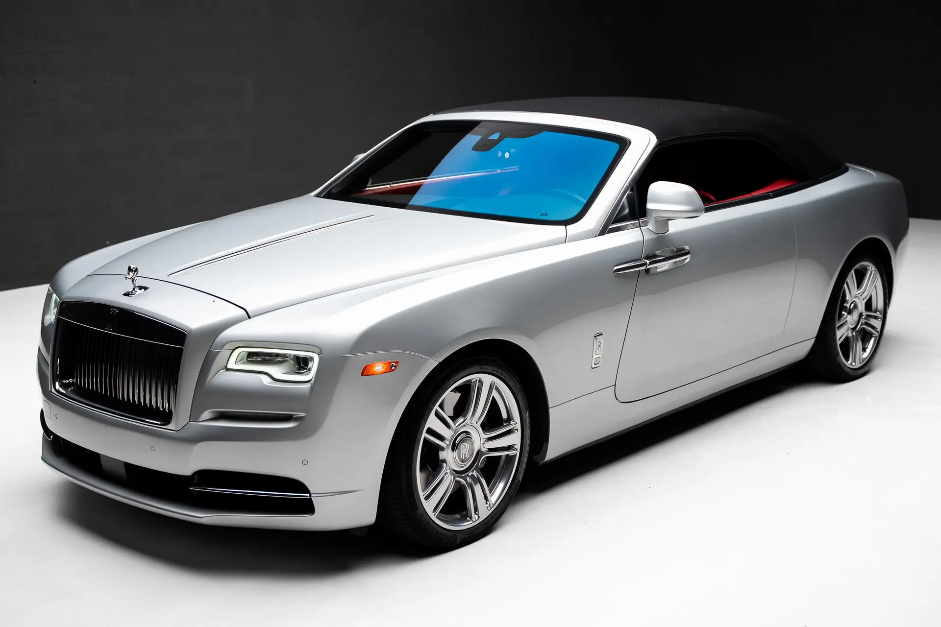 2017 Rolls-Royce Dawn Base photo 5