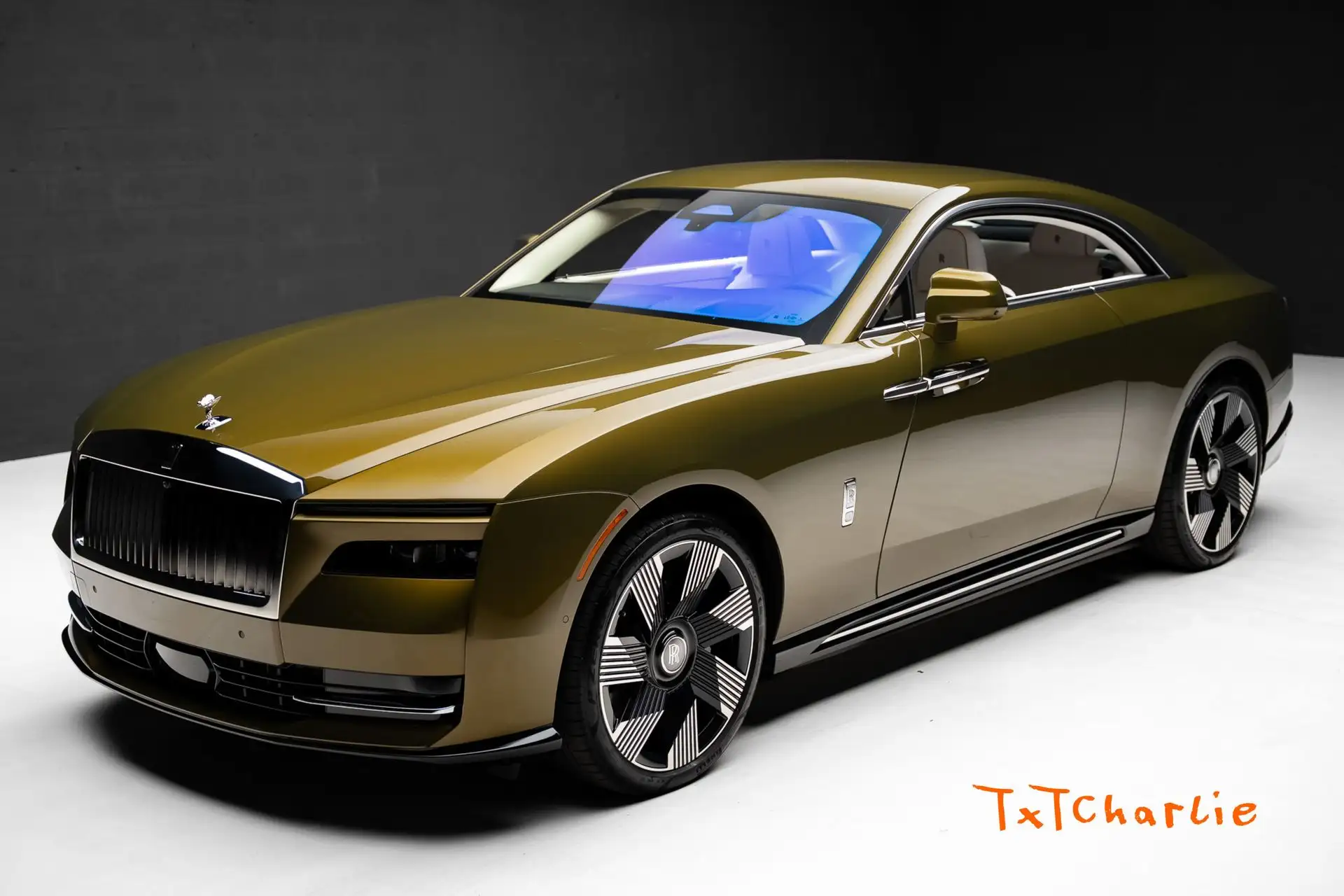 2025 Rolls-Royce Spectre Base's photo