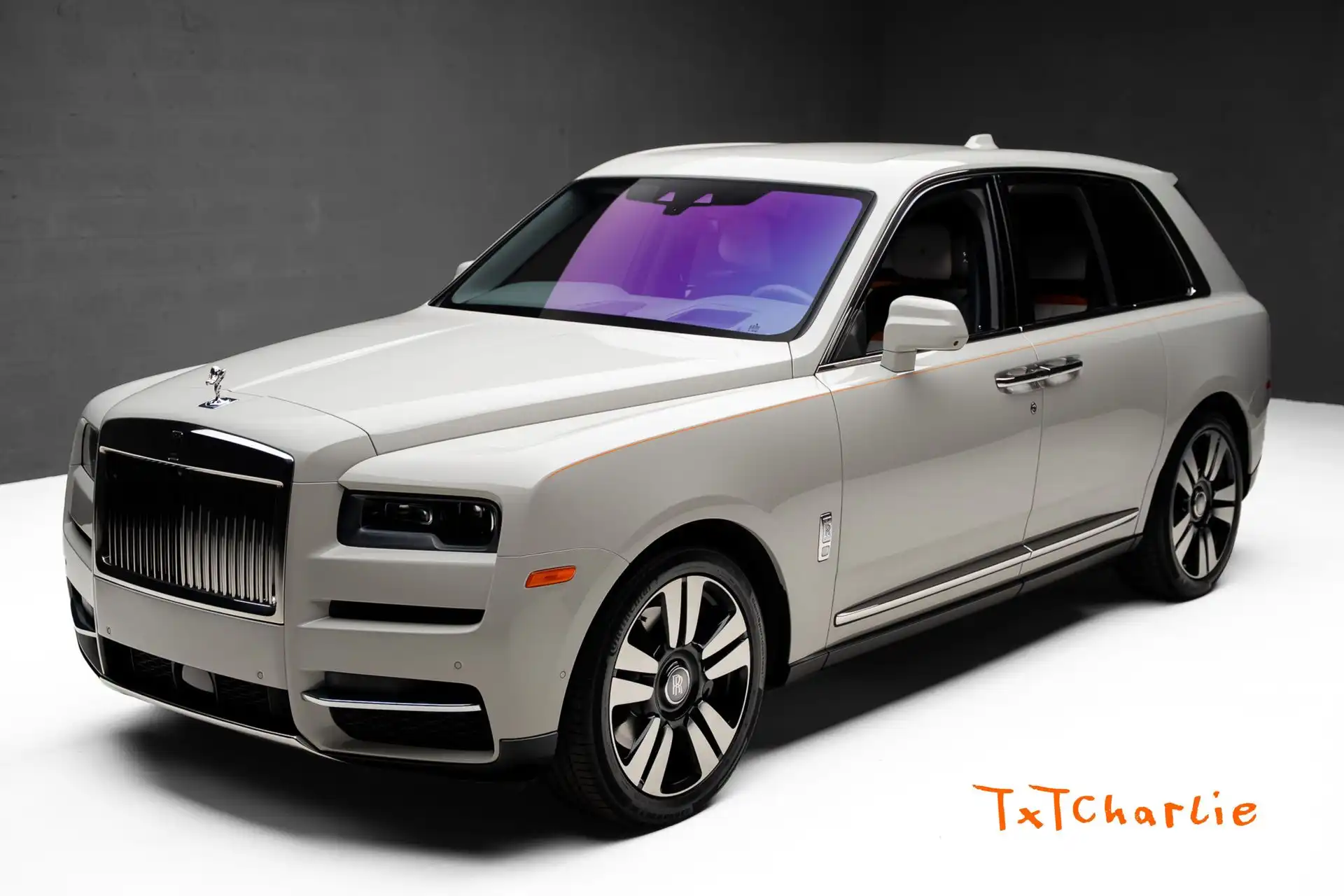 2021 Rolls-Royce Cullinan Base's photo