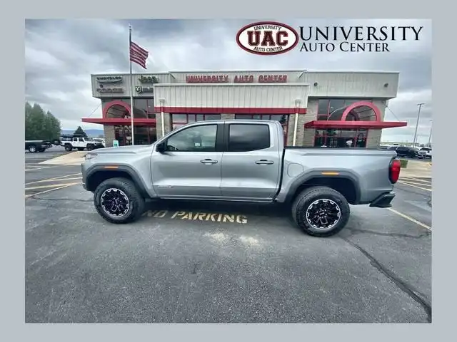 2026 GMC Canyon 4WD AT4 Crew Cab Short Box's photo