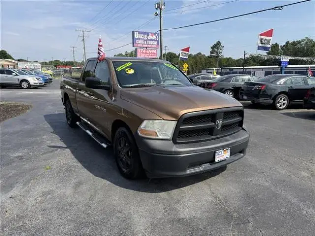 2012 RAM 1500 ST Quad Cab photo 3