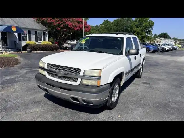 2005 Chevrolet Avalanche 4WD 1500 Series's photo