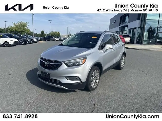 2018 Buick Encore Preferred's photo