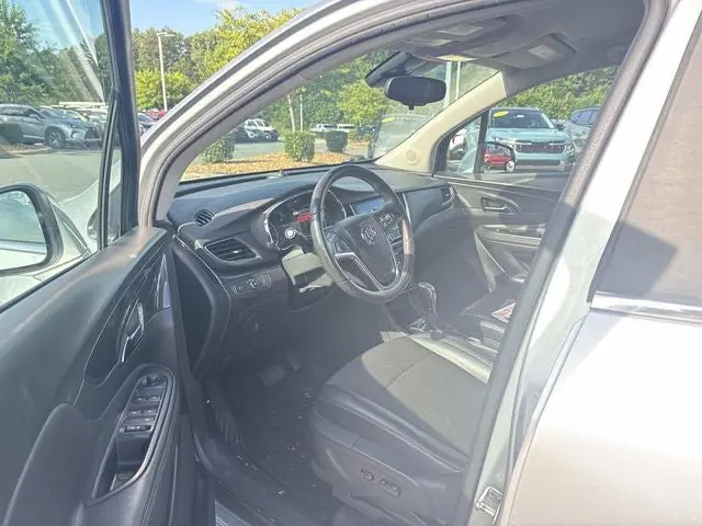 2018 Buick Encore Preferred photo 3