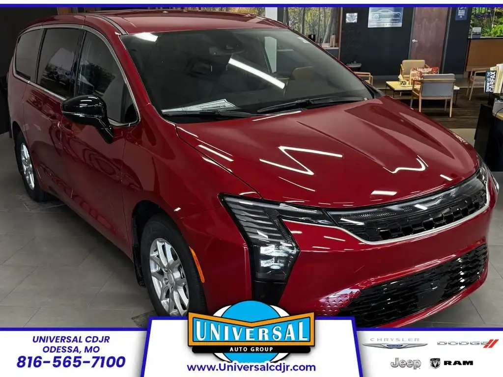 2027 Chrysler Pacifica Select's photo