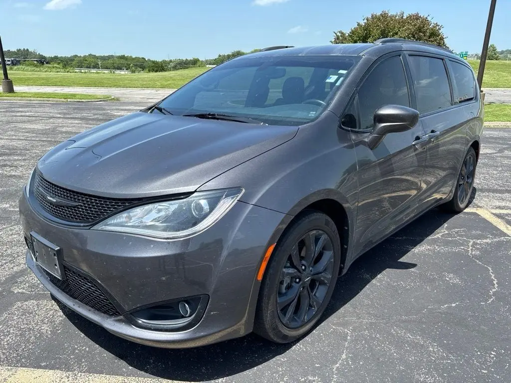 Vehicle Image 1