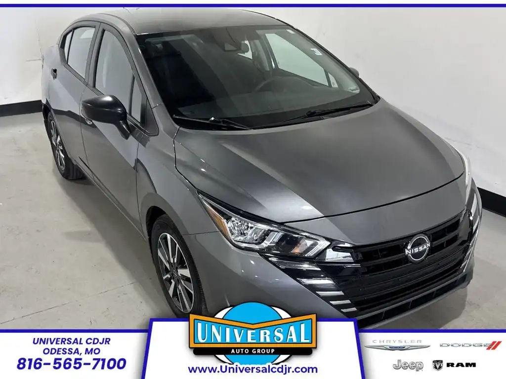 2024 Nissan Versa 1.6 S CVT's photo
