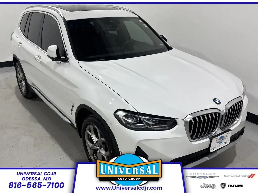 2022 BMW X3 xDrive30i's photo