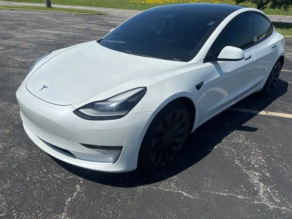 2021 Tesla Model 3 Performance Dual Motor All-Wheel Drive's photo