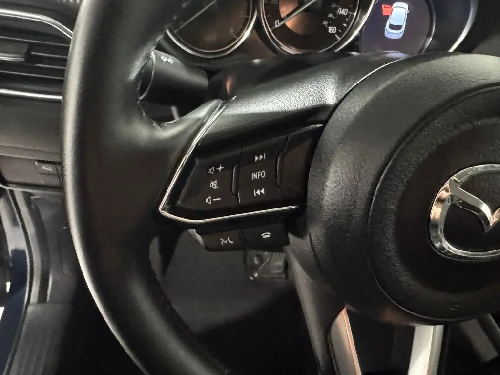 2025 Mazda CX-5 Select AWD Auto Package S photo 4