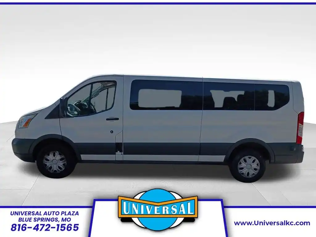 2017 Ford Transit 350 XLT Wagon Low Roof Sliding Pass. 148's photo