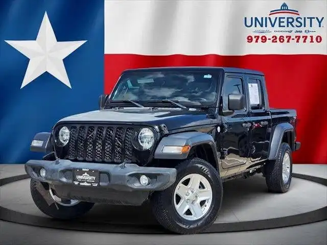 2020 Jeep Gladiator Sport S's photo