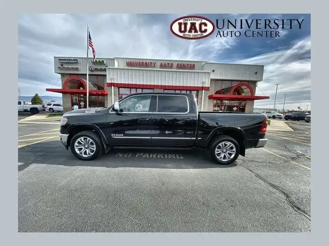 2023 RAM 1500 Limited 4x4 Crew Cab 5'7's photo