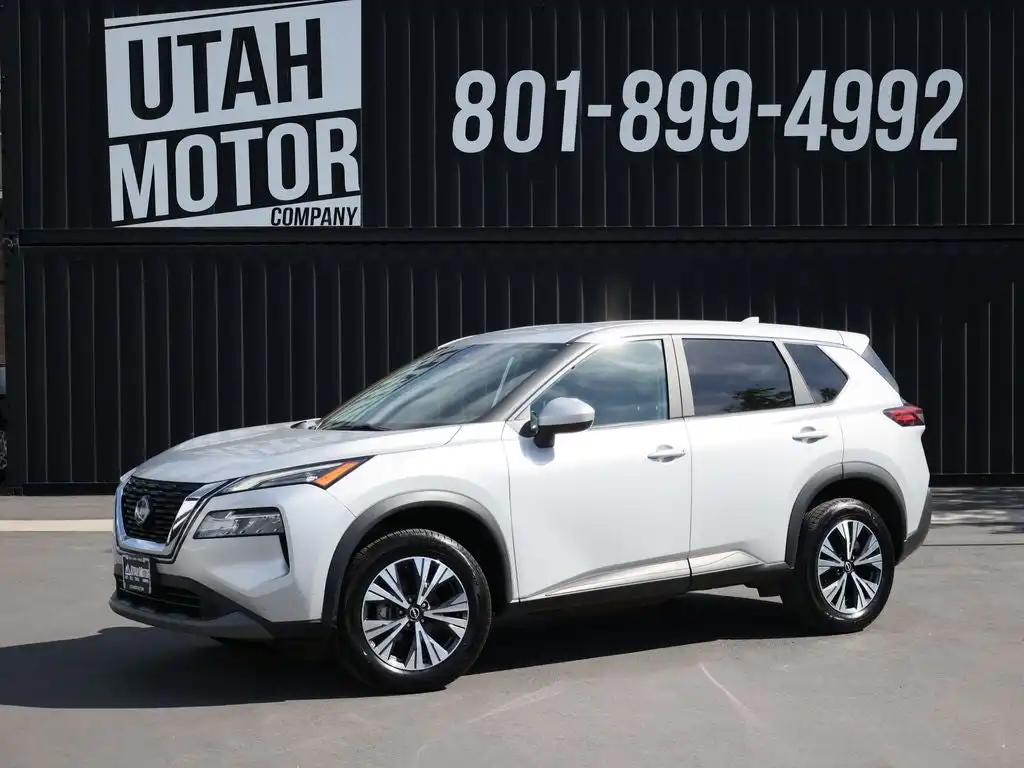 2023 Nissan Rogue SV AWD's photo