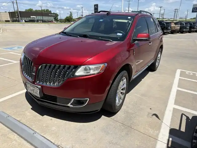 2013 Lincoln MKX FWD's photo