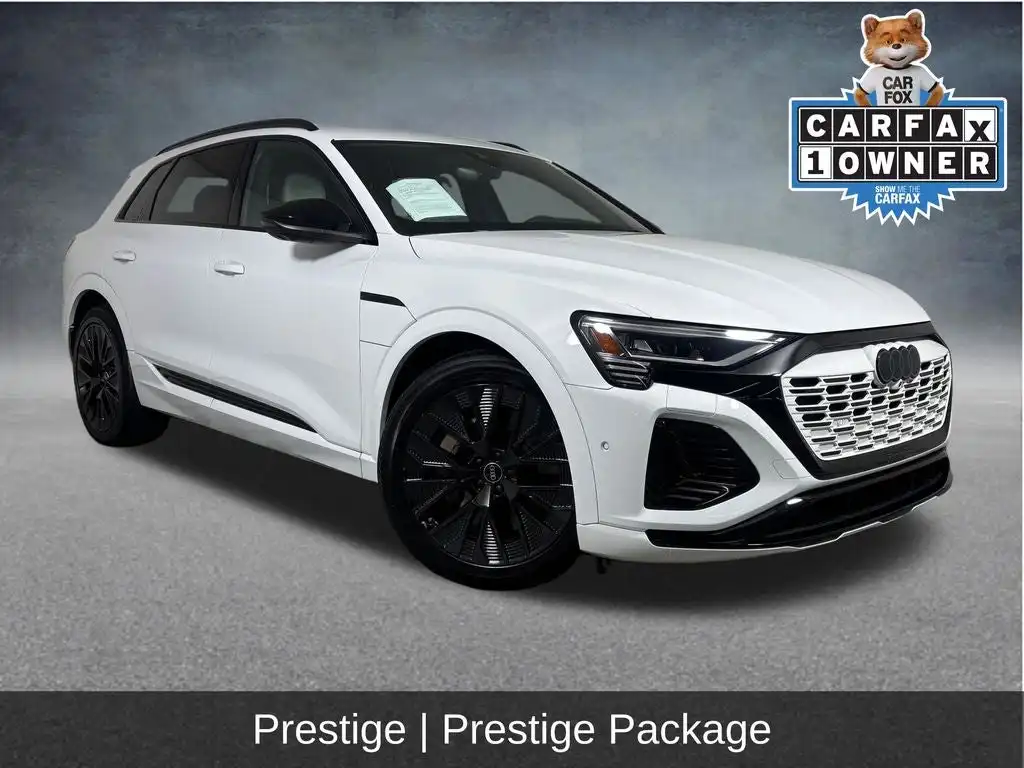 2024 Audi Q8 e-tron 55 114 kWh Prestige quattro's photo