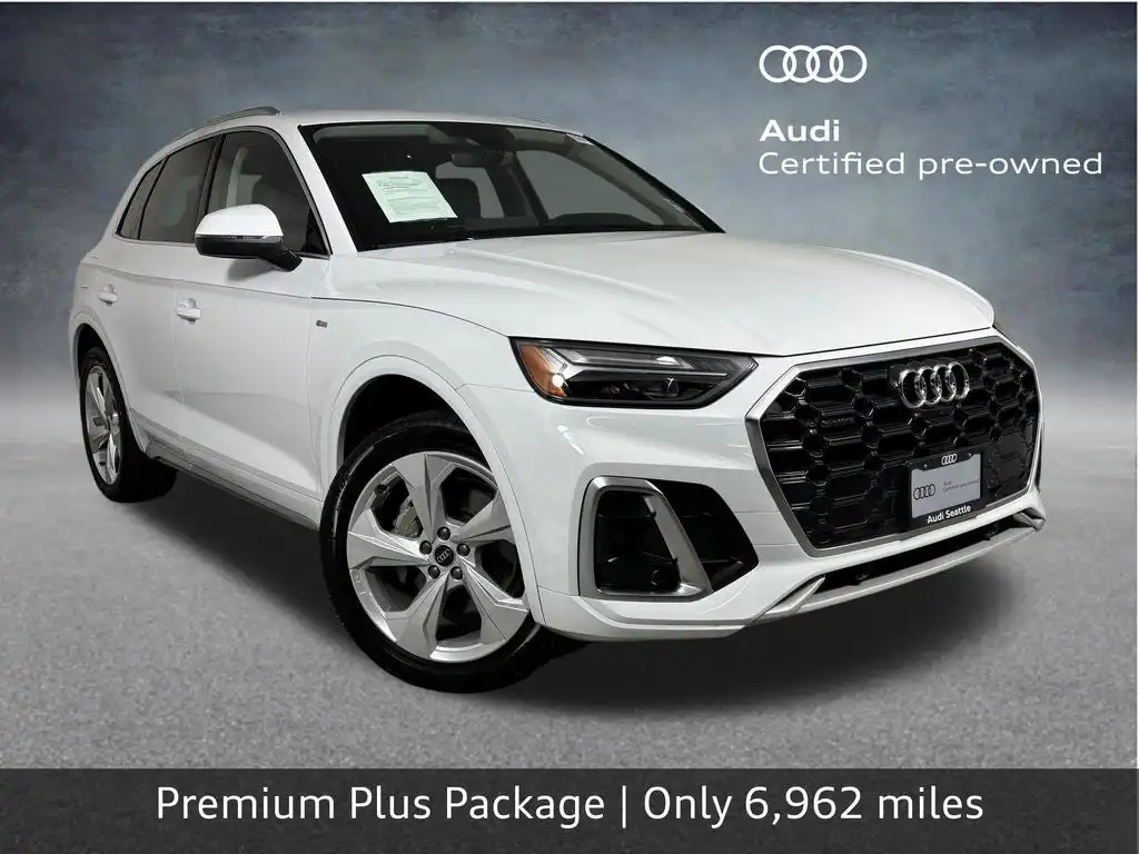 2025 Audi Q5 45 Premium Plus's photo