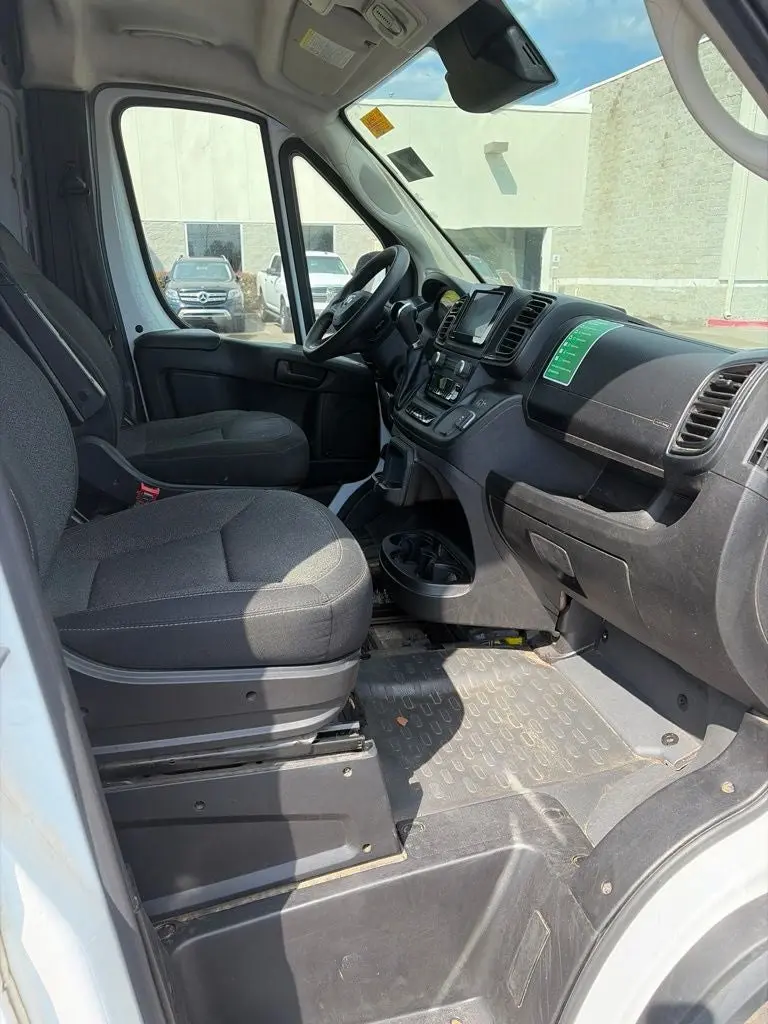 2023 RAM ProMaster 2500 159" WB High Roof photo 3