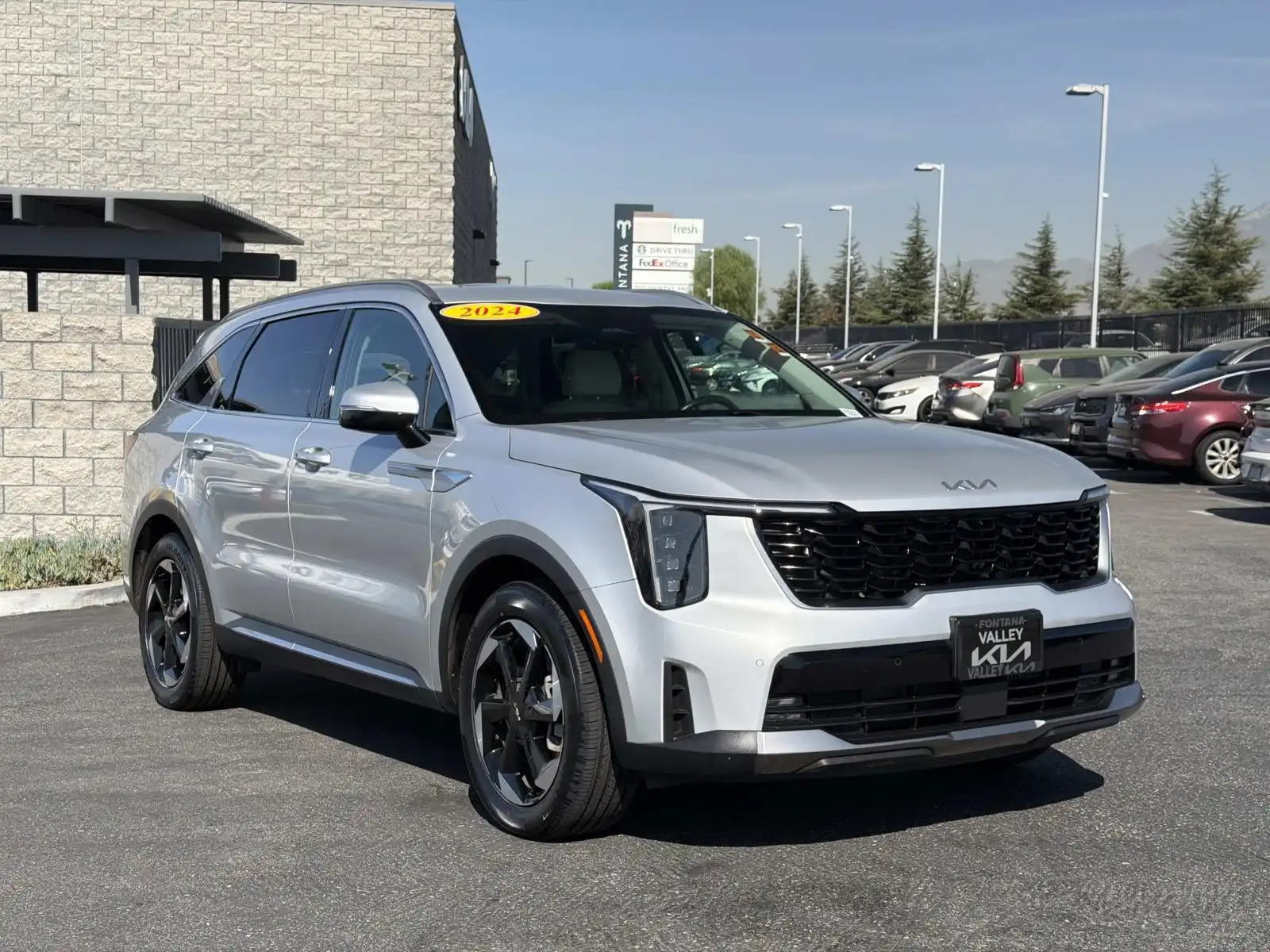 2025 Kia Sorento EX Hybrid AT 4WD's photo