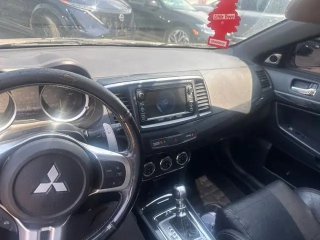 2014 Mitsubishi Lancer Evolution MR photo 5