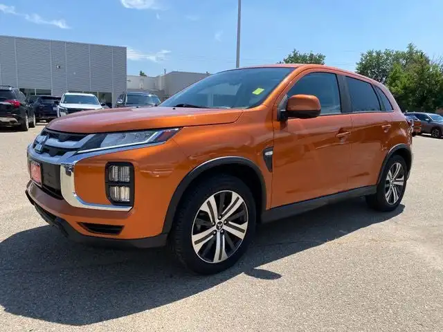 2020 Mitsubishi Outlander Sport 2.0 ES AWC CVT's photo