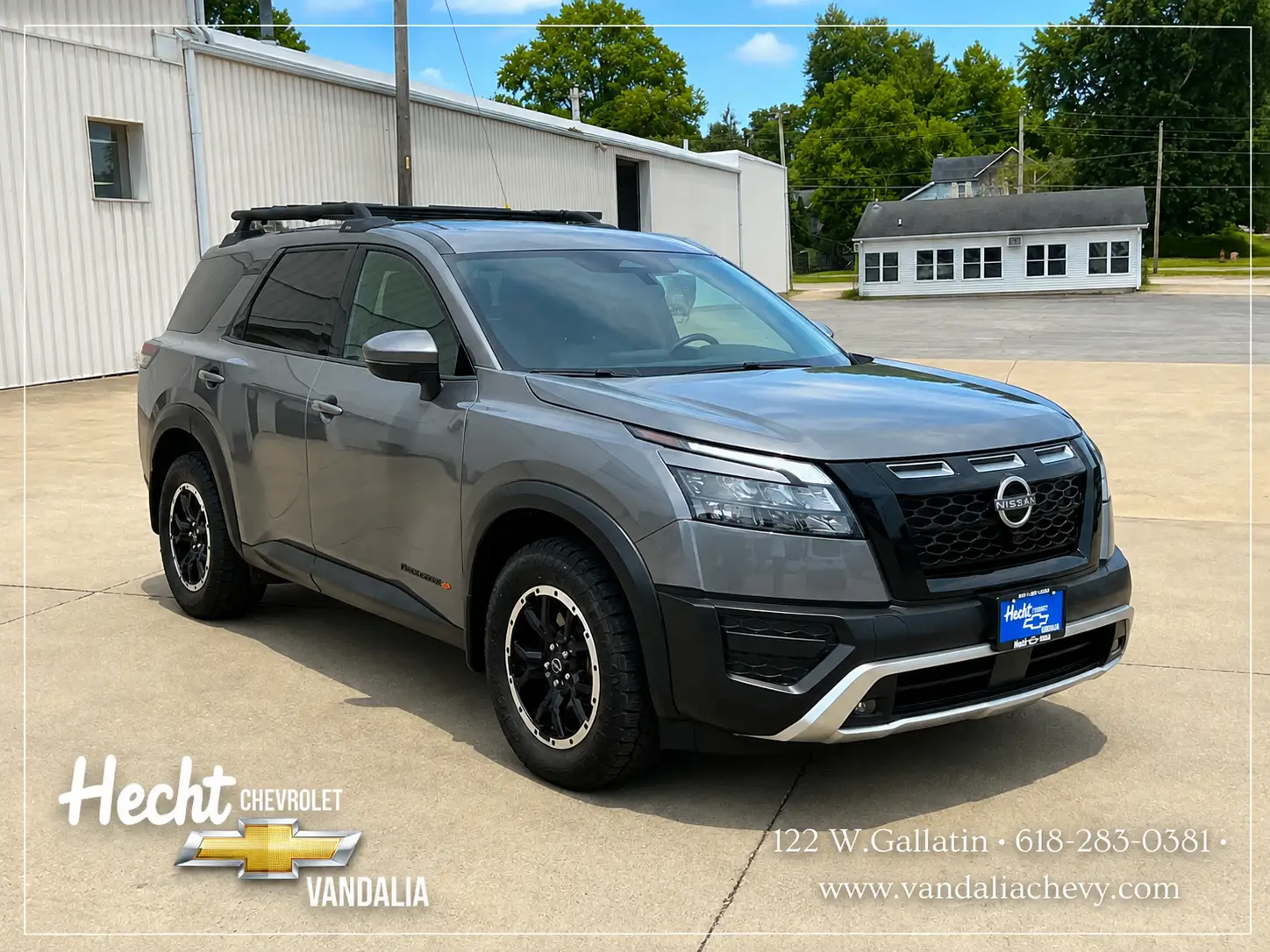 2025 Nissan Pathfinder Rock Creek 4WD photo 1