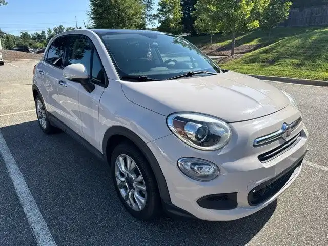 2016 FIAT 500X Easy's photo