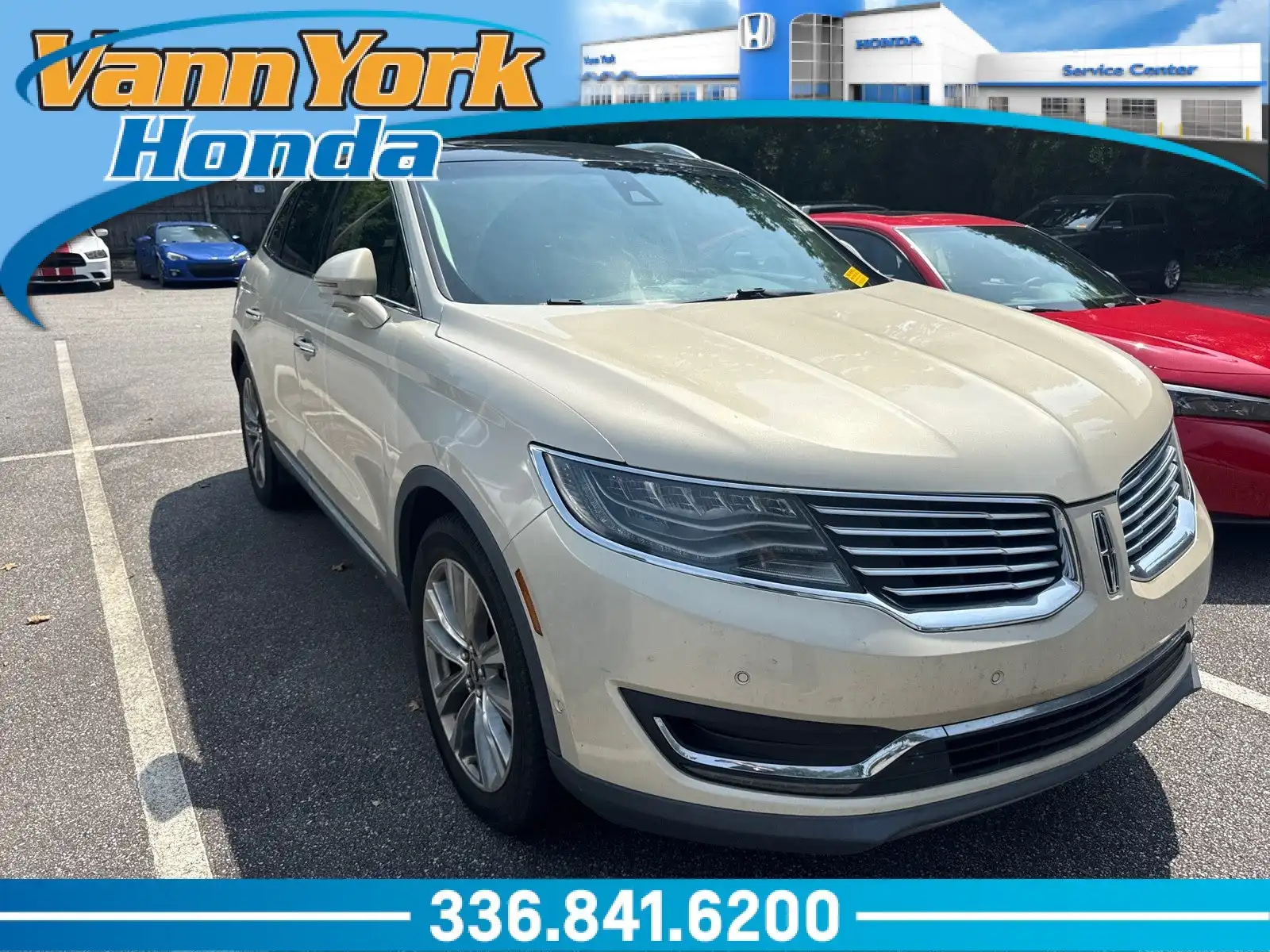 2016 Lincoln MKX Reserve AWD's photo