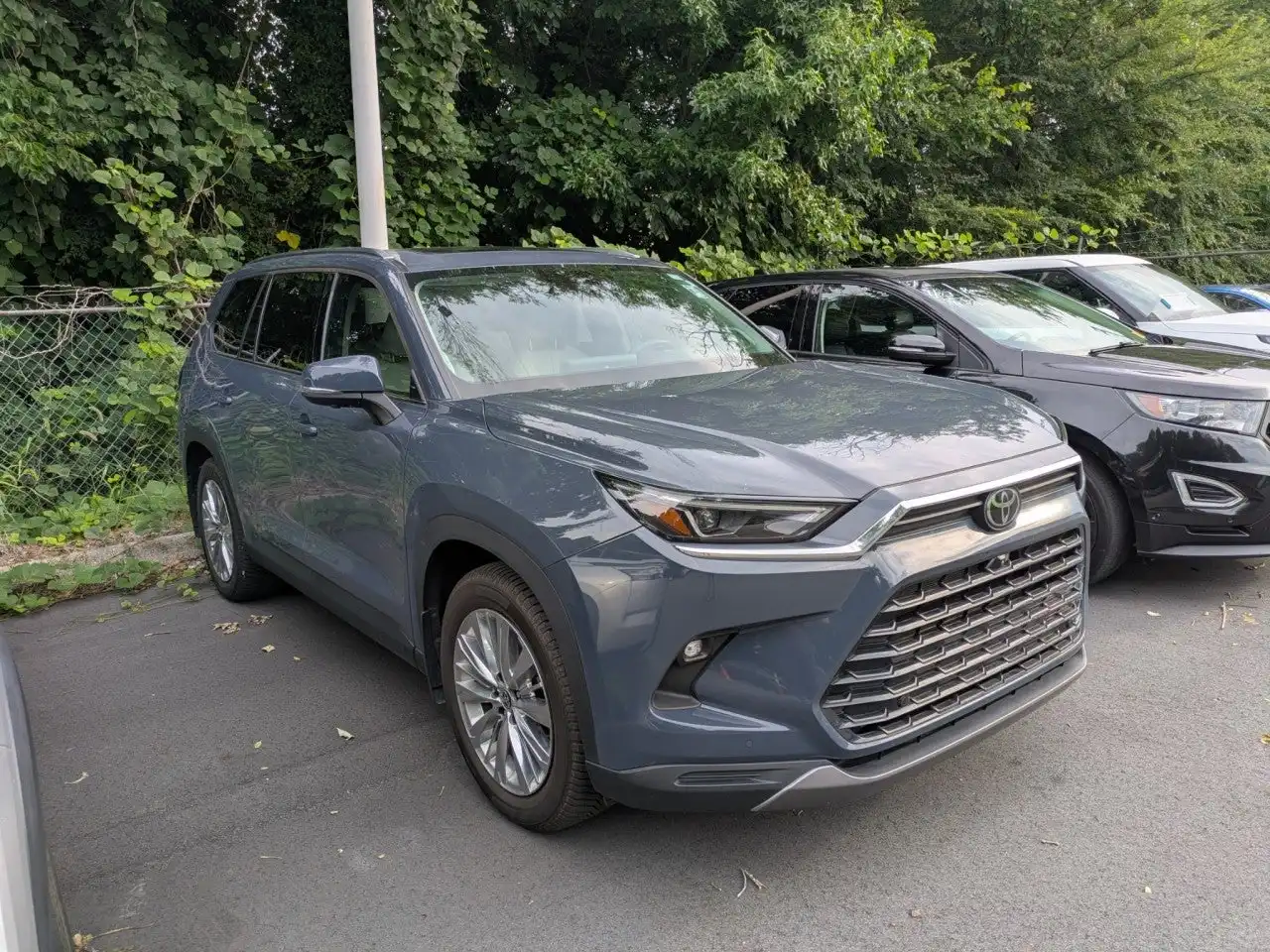 2024 Toyota Grand Highlander Platinum AWD's photo