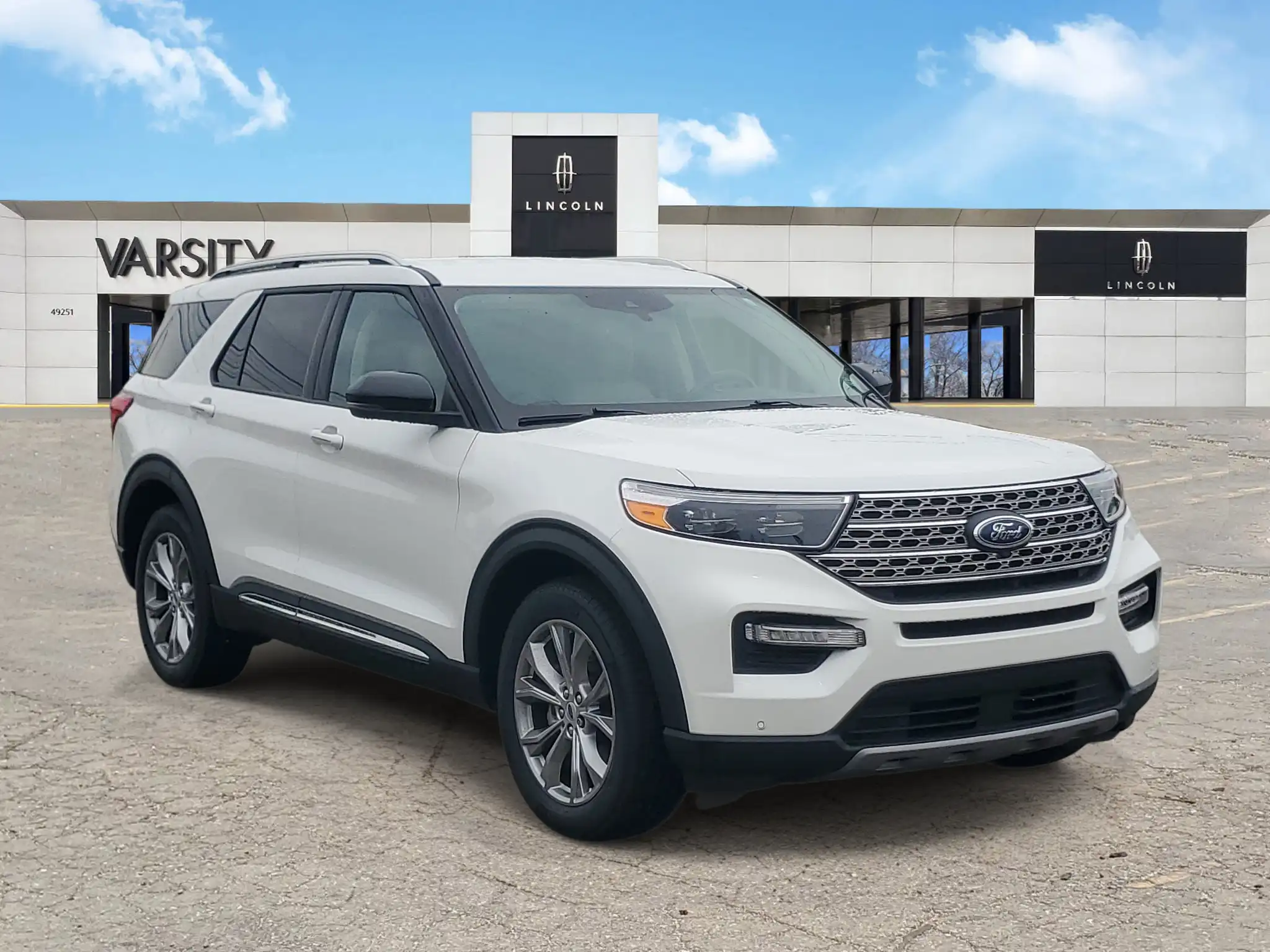 2023 Ford Explorer Limited 4WD High Package's photo