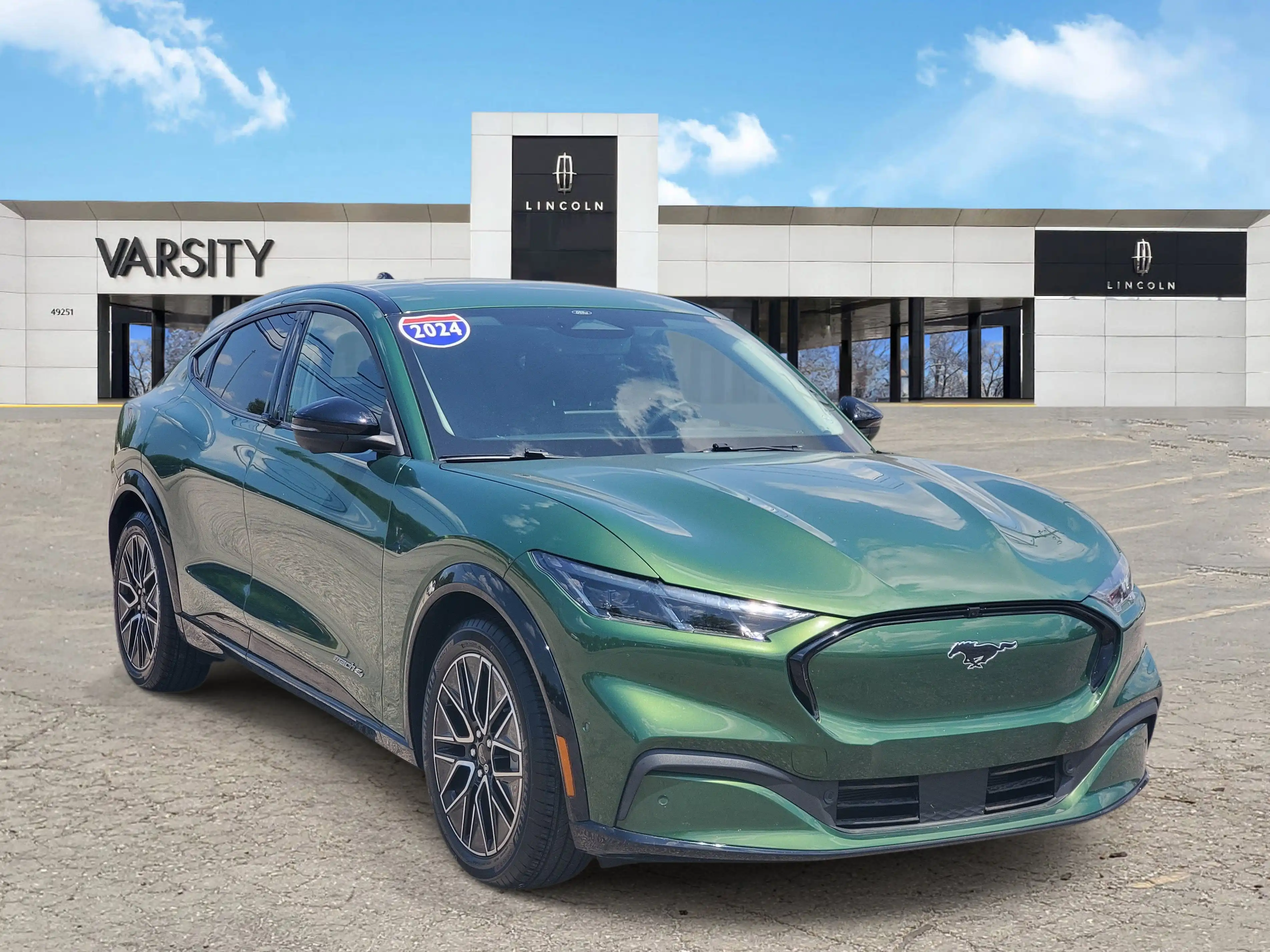 2024 Ford Mustang-Mach-e Premium's photo