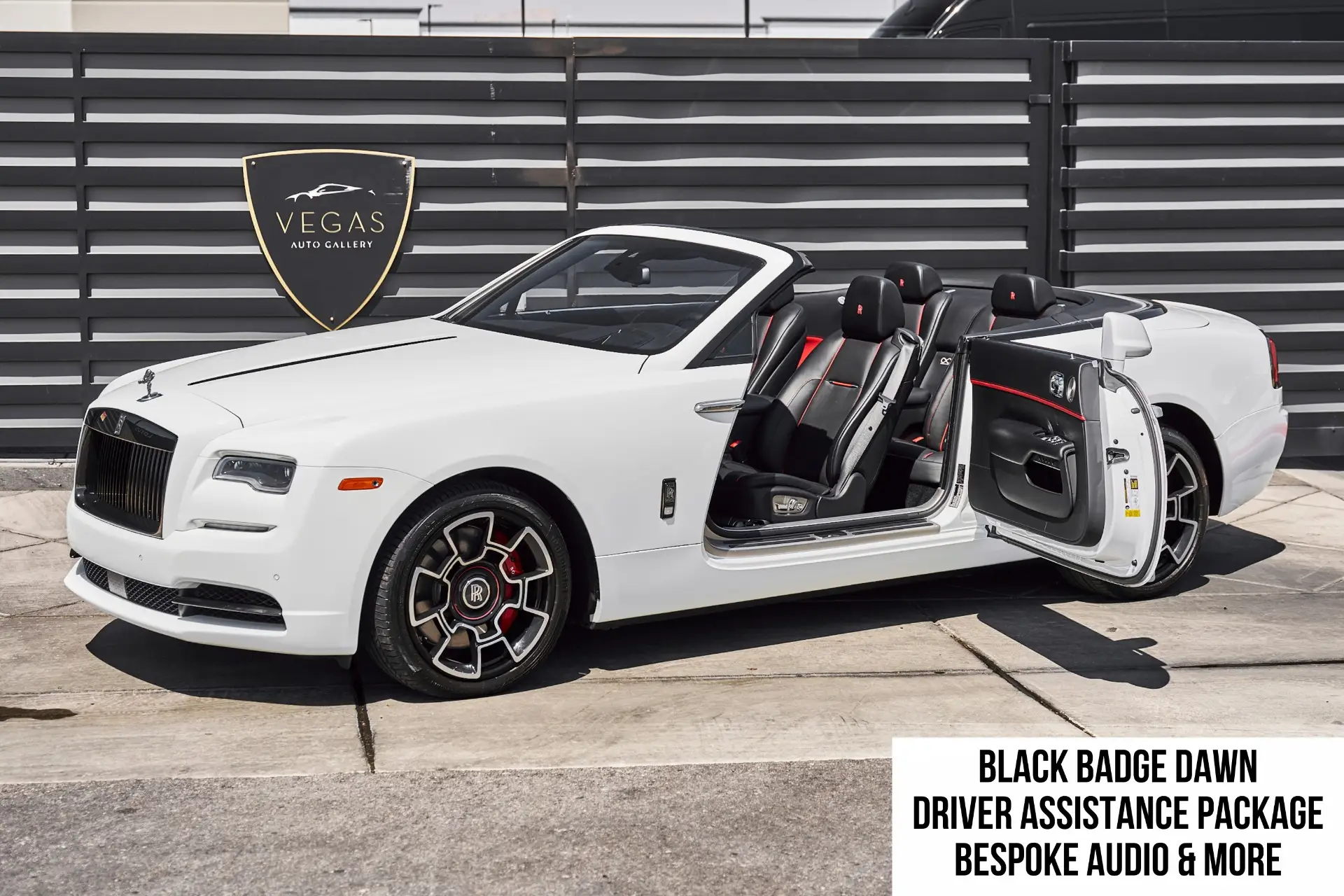 2020 Rolls-Royce Dawn Base photo 1