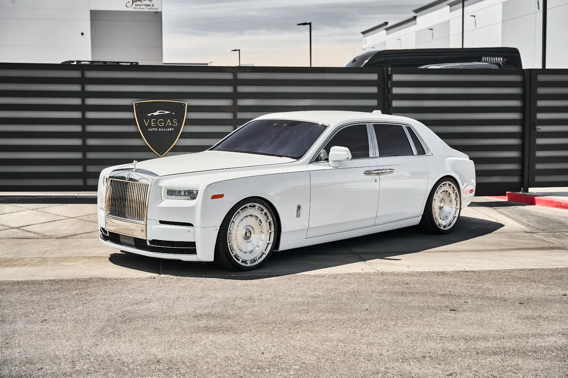 2021 Rolls-Royce Phantom Base photo 5