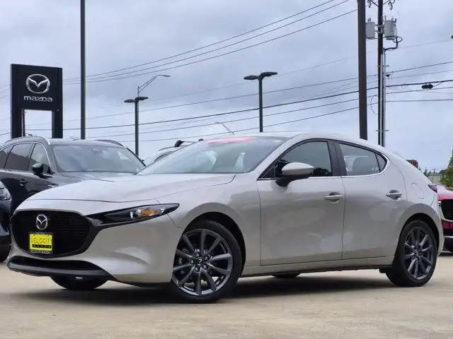 2025 Mazda CX-3 Preferred 2.5 AT 5-Door SKYACTIV's photo