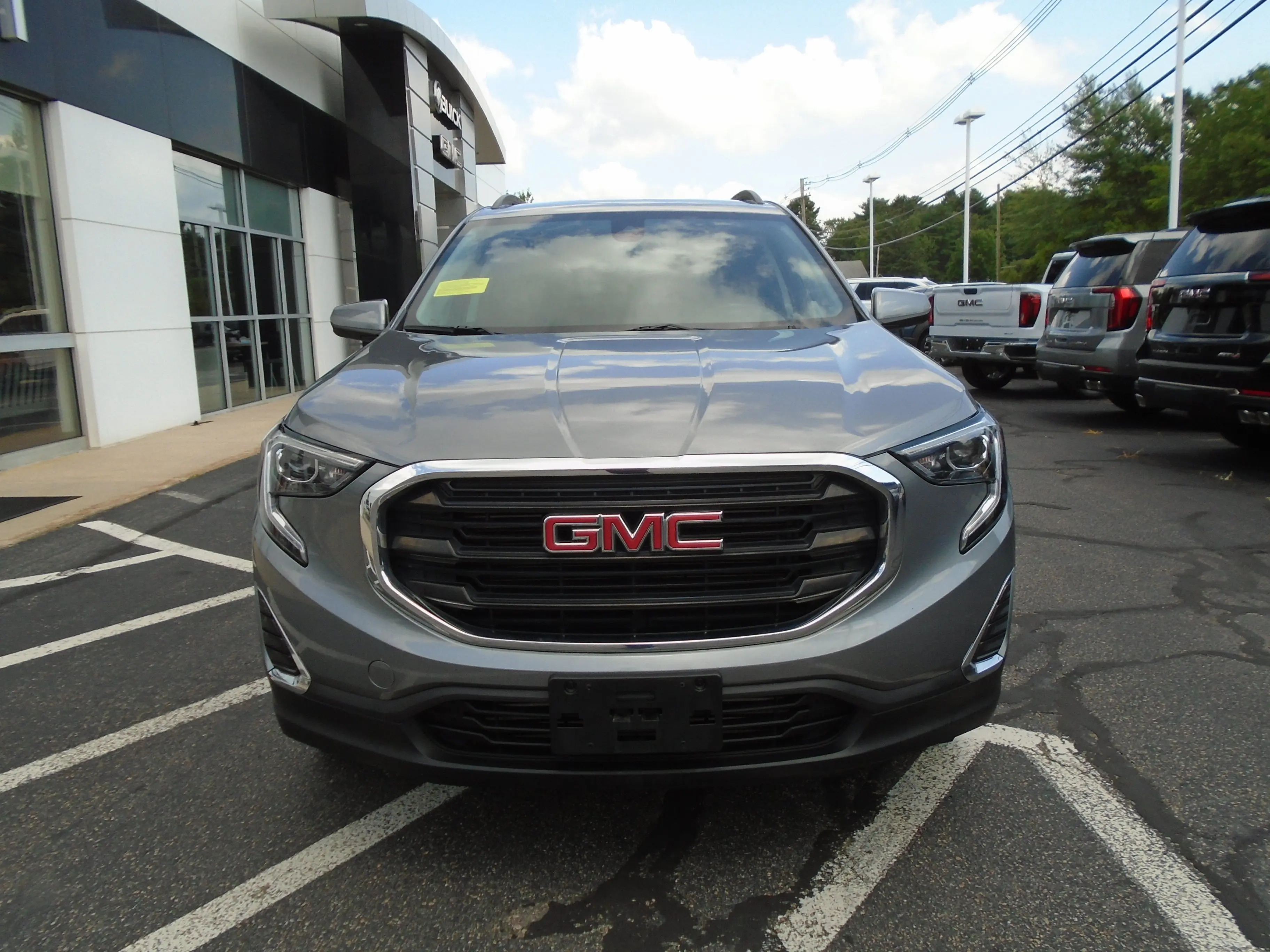 2021 GMC Terrain SLE AWD photo 4