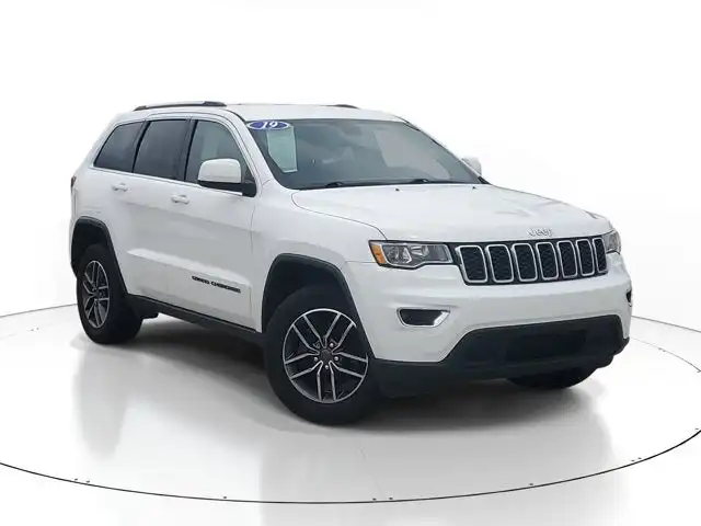2019 Jeep Grand Cherokee Laredo E 4WD's photo
