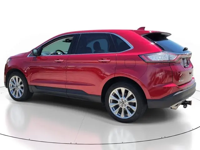 2017 Ford Edge Titanium AWD photo 5