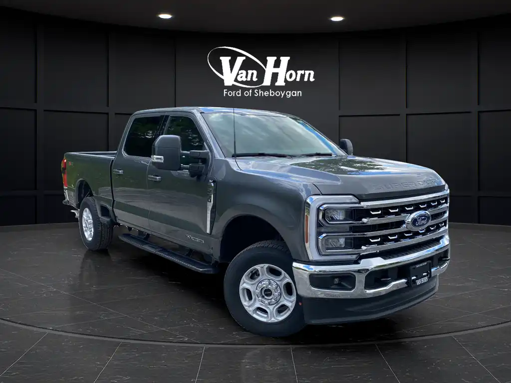2026 Ford F-250 XLT 4x4 Crew Cab 6-3/4' Box's photo