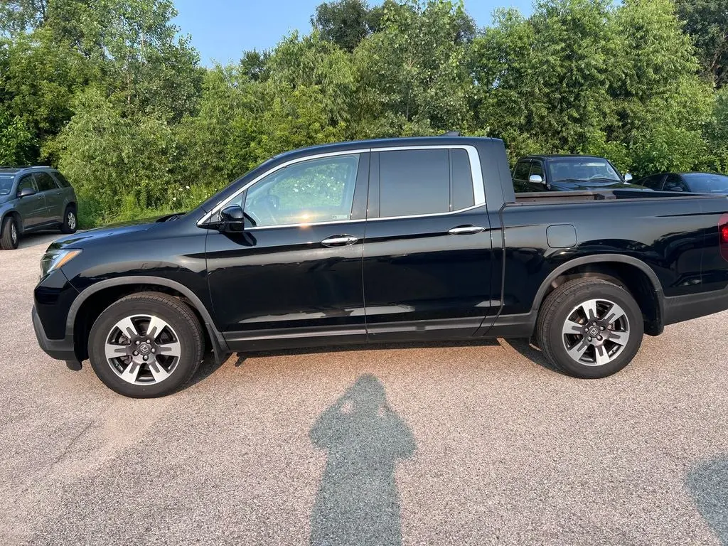 2019 Honda Ridgeline RTL-E AWD photo 4